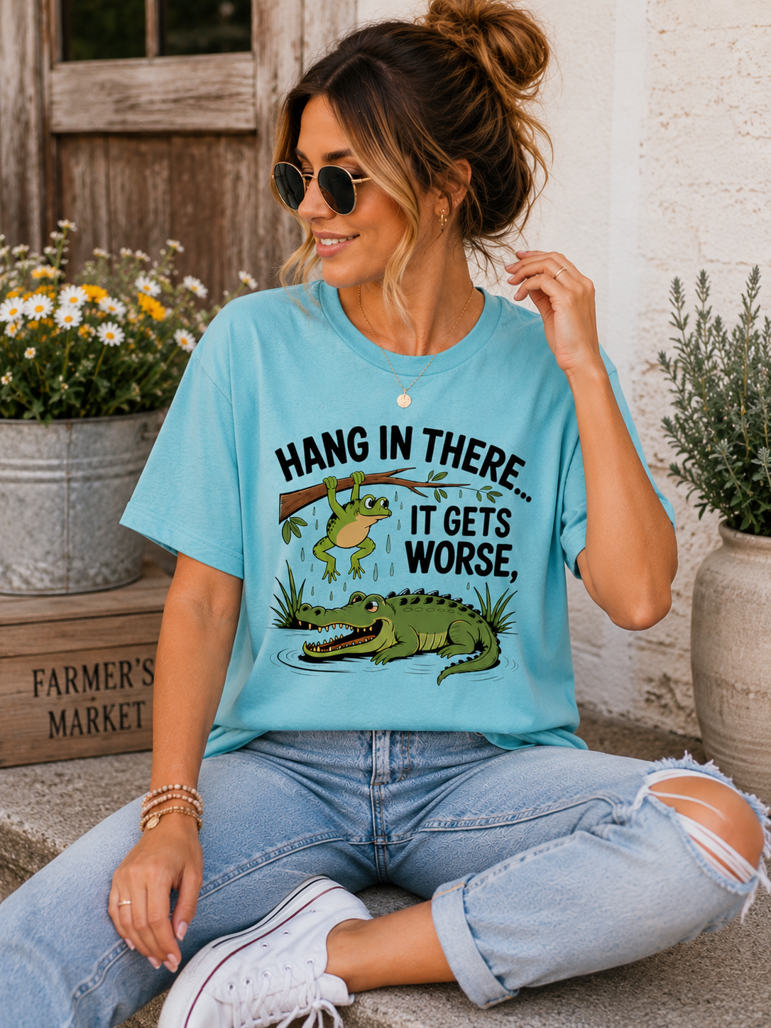 Funny Frog Shirt, Alligator Graphic Tee, Funny Animal T Shirt, Cute Casual Tee for Women, Sarcastic Graphic Shirt